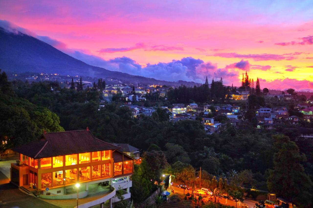 The Grand Hill Resort-Hotel Puncak Luaran gambar