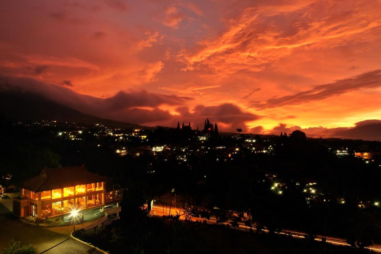The Grand Hill Resort-Hotel Puncak Luaran gambar