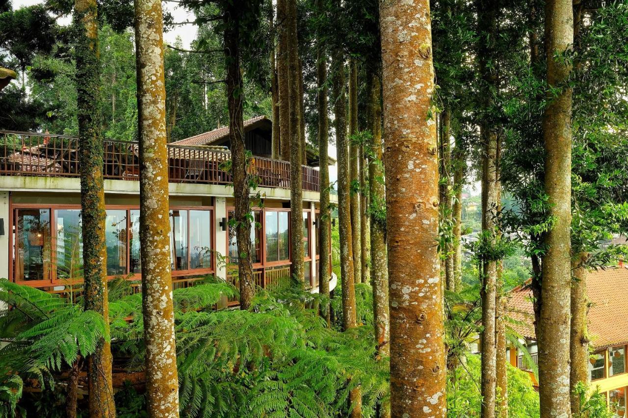The Grand Hill Resort-Hotel Puncak Luaran gambar